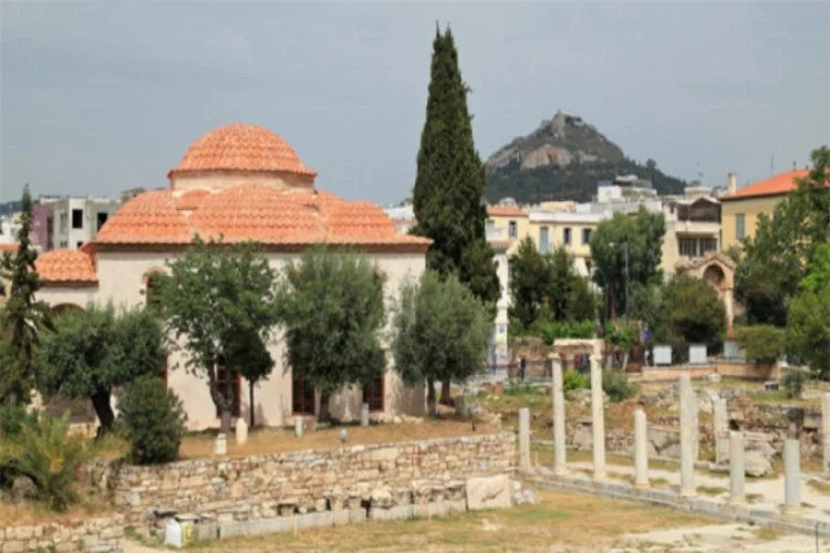 Atina'daki caminin açılışı için tarih verildi!