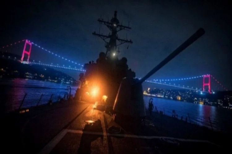 ABD savaş gemisi gece saatlerinde boğazdan geçti!