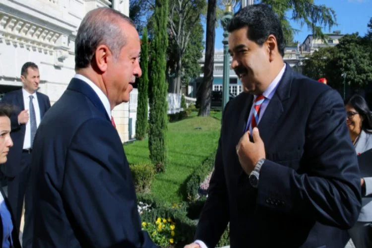 Erdoğan'dan Maduro'ya: Dik dur kardeşim!