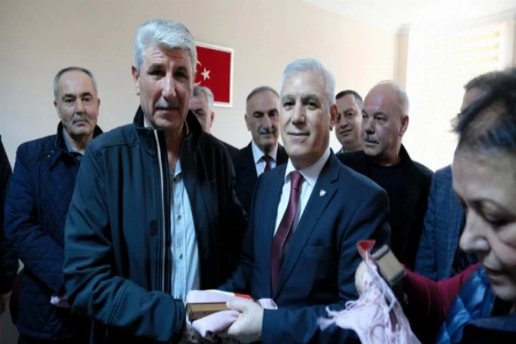 Mustafa Bozbey'den İYİ Parti Mudanya İlçe Başkanlığı'na ziyaret