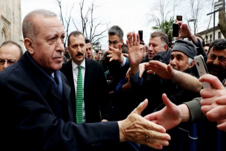 Cumhurbaşkanı Erdoğan'a Ulu Cami'de yoğun ilgi