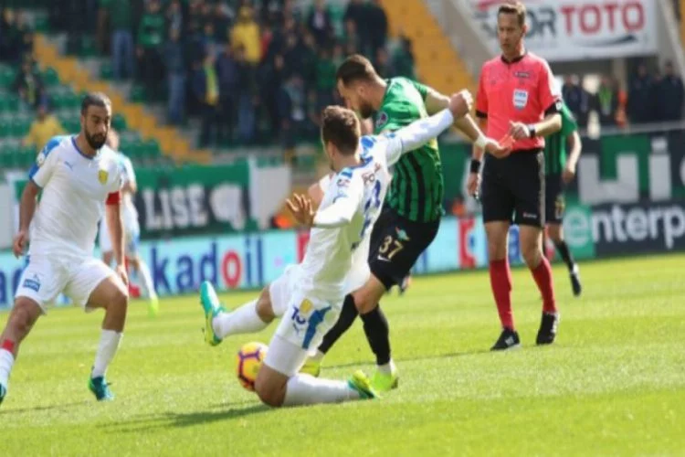Akhisar-Ankaragücü maçında gol sesi çıkmadı