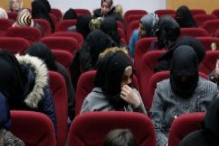 Bursa'da Suriyeli kadınlara "aile içi iletişim" eğitimi