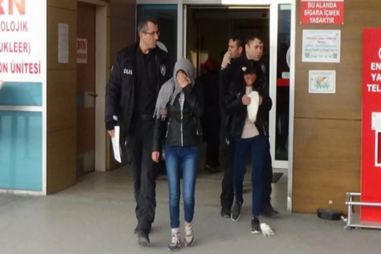 Bursa'da linç edilmek istenen 2 kadını polis kurtardı!