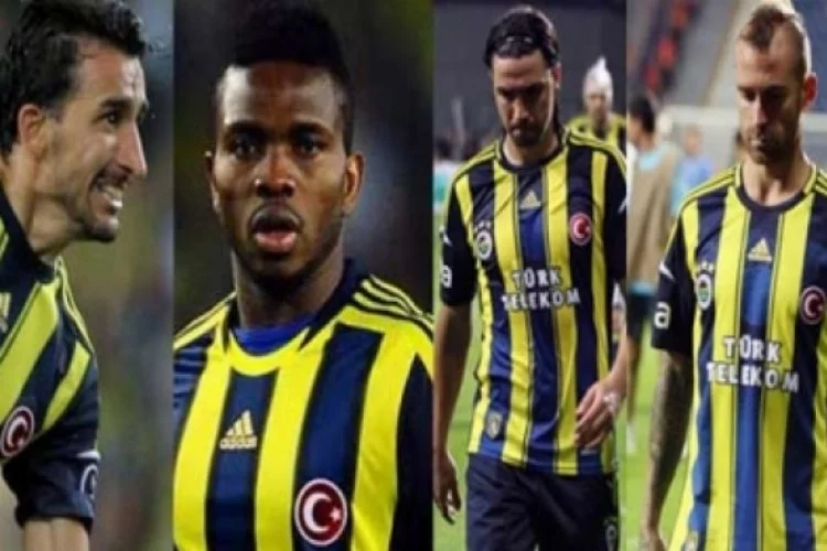 Fenerbahçe'de 6 oyuncu kadroya alınmadı