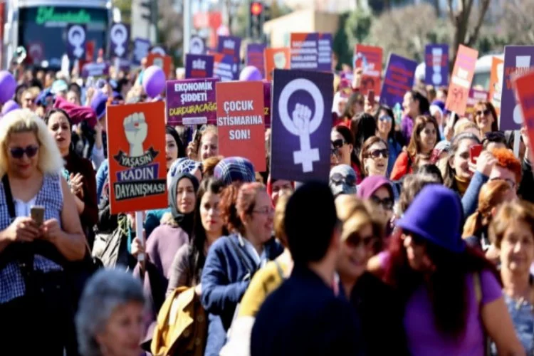 Bursalı kadınlardan, Kadınlar Günü'ne özel yürüyüş