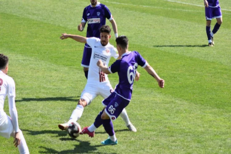 İnegölspor 3 puana ikinci yarıda bulduğu gollerle ulaştı
