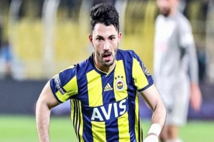 Fenerbahçe taraftarı Tolgay Arslan'a çıkıştı!