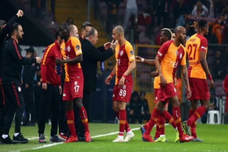 Galatasaray, Antalyaspor engelini farklı geçti