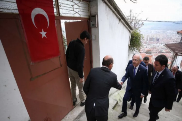 Kılıçdaroğlu'ndan Bursa'da şehit ailesine ziyaret!