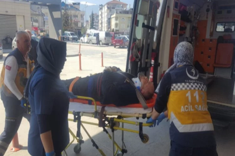 Bursa'da arıtma tesisinde çalışan işçi 3 metreden yere çakıldı