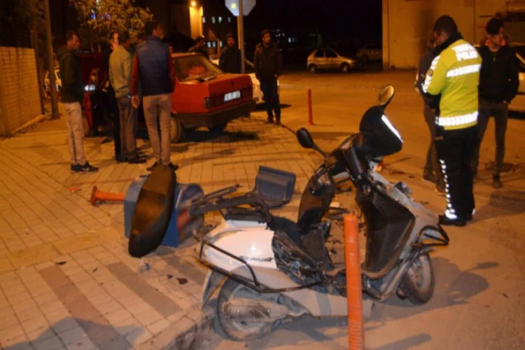 Bursa'da otomobil ile motosiklet çarpıştı! Yaralı var