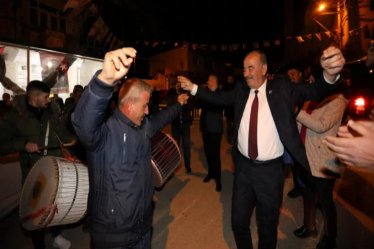 Başkan Türkyılmaz'a Çağrışan'da coşkulu karşılama