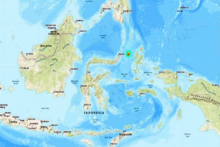 Endonezya'da peş peşe depremler