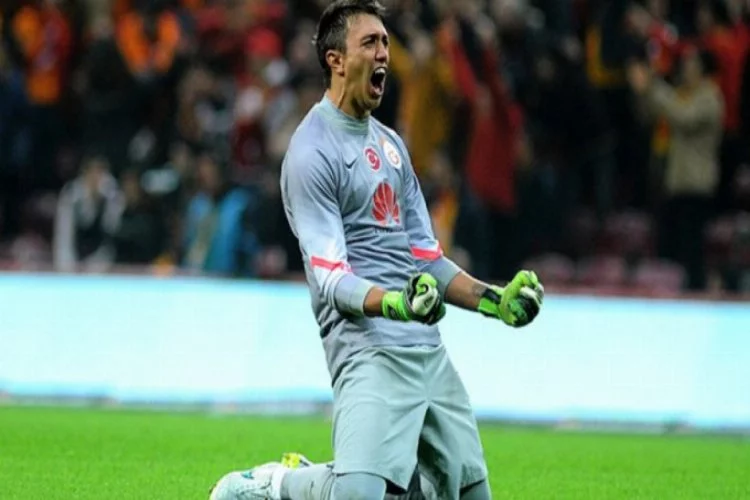 Galatasaray'da taraftarın sevgilisi Fernando Muslera yuvadan uçuyor!