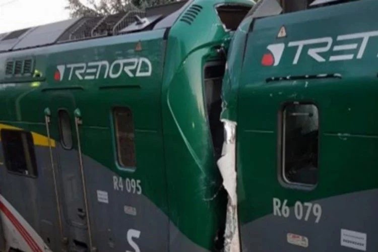 İtalya'da feci tren kazası! Çok sayıda yaralı