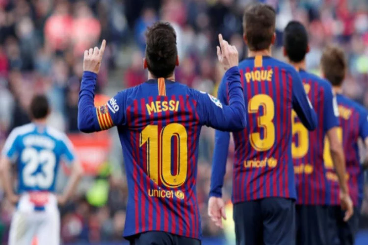 Barcelona, derbide sonuca Messi ile ulaştı