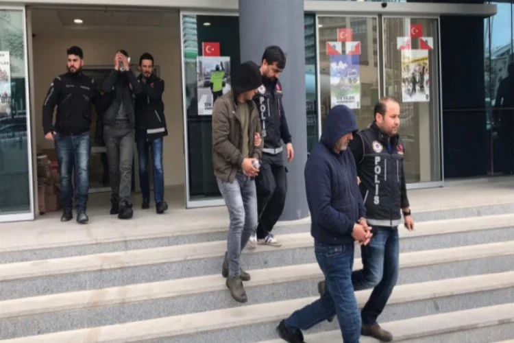 Bursa'da uyuşturucu satacaklardı, narkotik polisi planlarını bozdu!