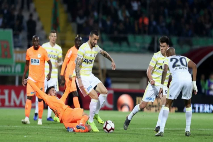 Aytemiz Alanyaspor, Fenerbahçe'yi ilk kez devirdi