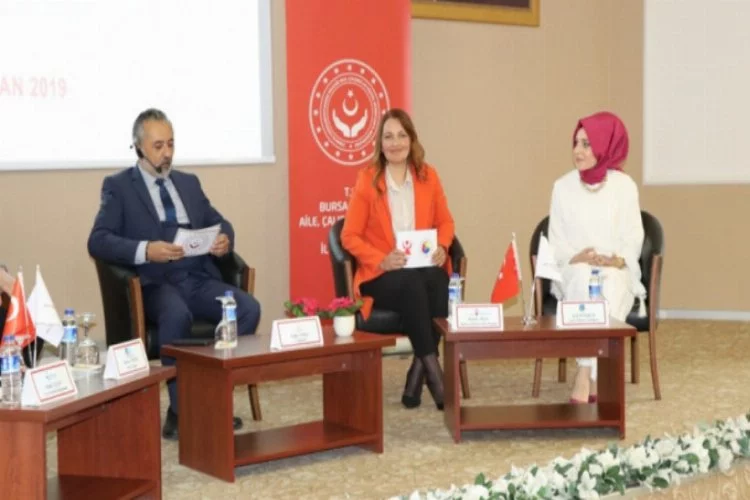 Bursa'da Finansal Okur Yazarlık semineri