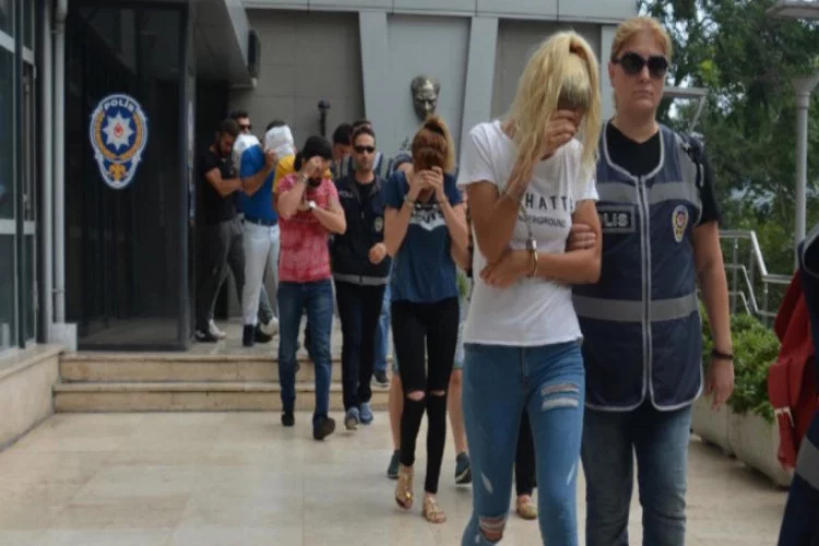 Bursa'daki fuhuş operasyonunda 7 kişi tutuklandı!