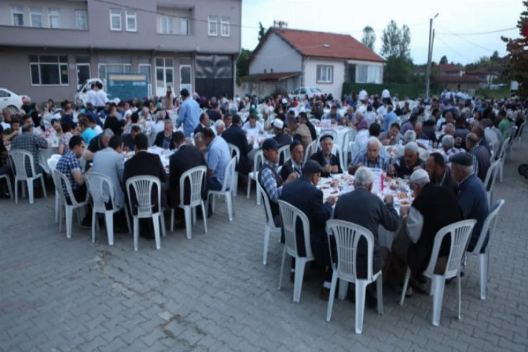 Nilüfer'de iftar sofraları vatandaşları buluşturacak