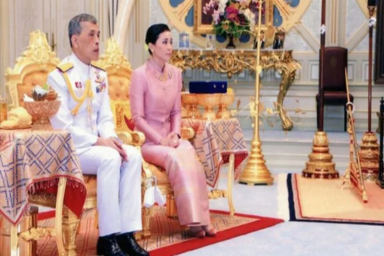 Tayland'ın yeni kraliçesi belli oldu