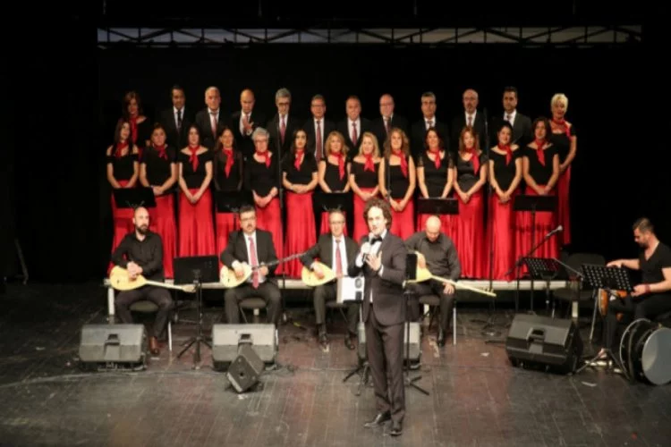 Bursa'da kültür elçilerinden unutulmaz konser