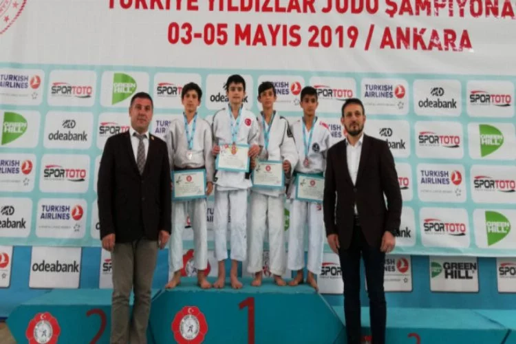 Gemlik Belediyespor judoda Türkiye şampiyonu oldu