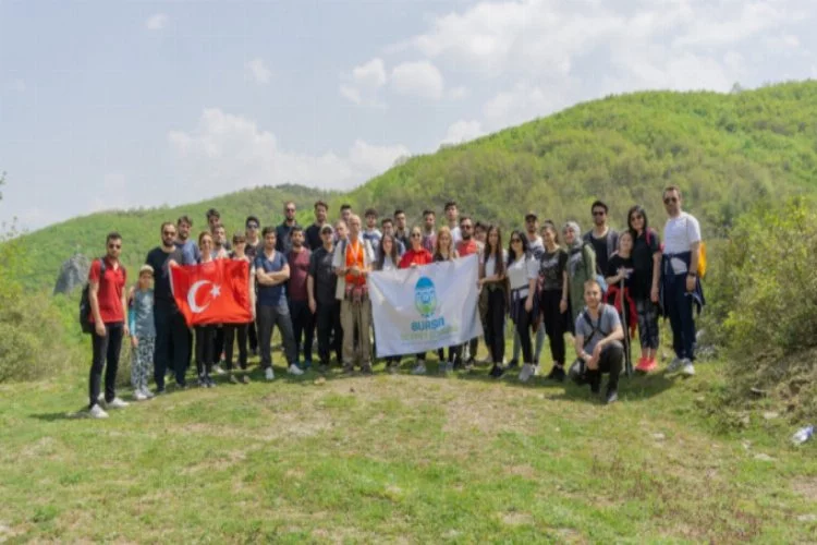 Bursa'da gençler doğayı keşfetti