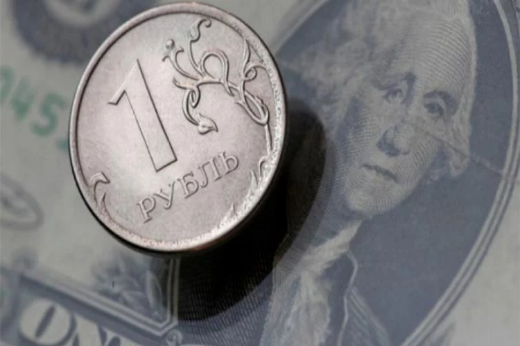 Rusya'da 'dolar' tarih oluyor
