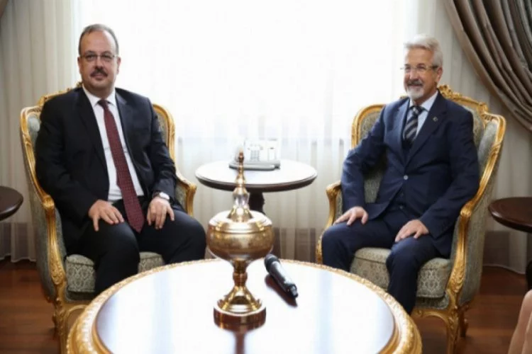 Başkan Turgay Erdem'den Vali Canbolat'a ziyaret