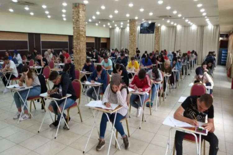 Bursa'da YÖS sınavına uluslararası öğrencilerden yoğun ilgi