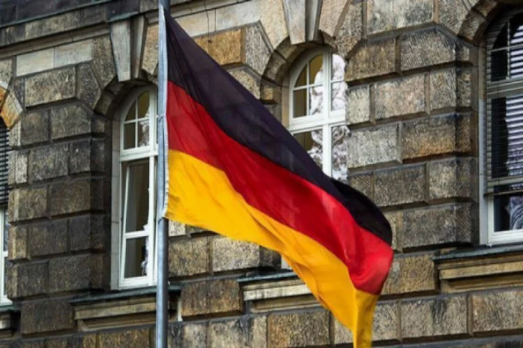 Almanya'nın ihracatı mart ayında "dirençli" çıktı