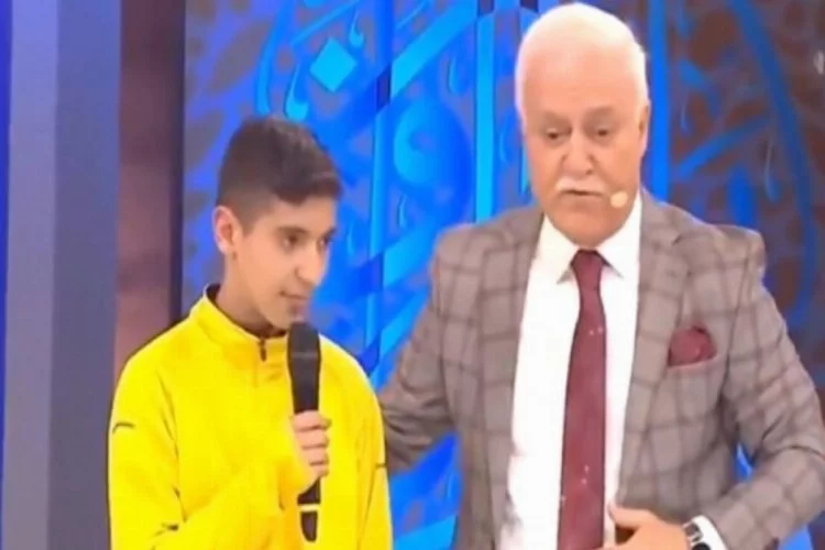 13 yaşındaki Arthur canlı yayında Müslüman oldu