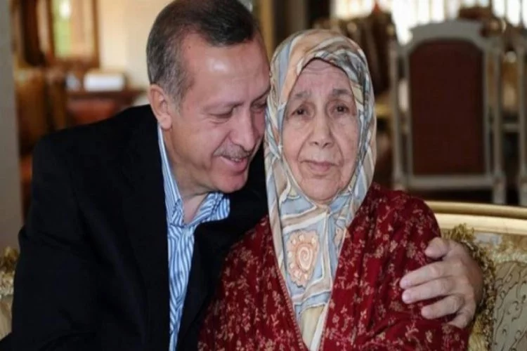 Cumhurbaşkanı Erdoğan'dan anneler günü paylaşımı