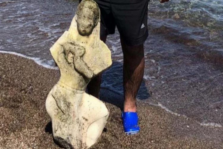 Muğla'da denizde kadın heykeli bulundu!
