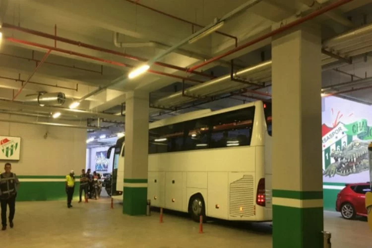 Bursaspor, stadyuma farklı otobüsle geldi