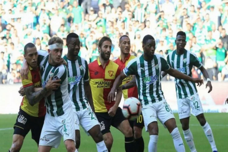 Bursaspor'da 9 oyuncunun sözleşmesi sona eriyor