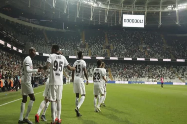 Beşiktaş, ligi galibiyetle bitirdi