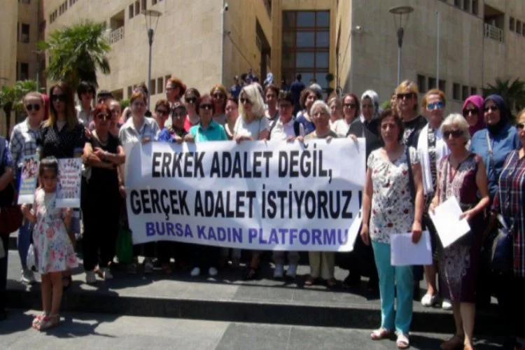Bursa'da çocuk istismarı ve kadınlara yönelik şiddete kınama