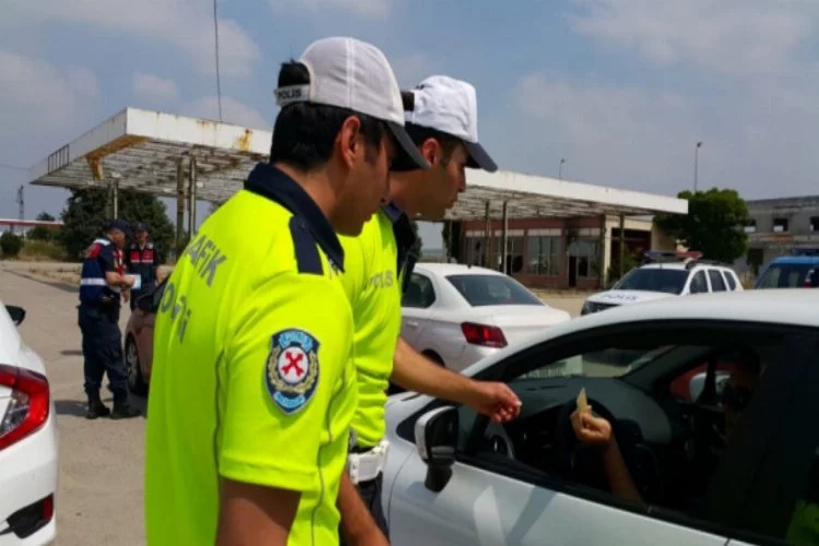 Bursa'da çok sayıda sürücüye ceza kesildi