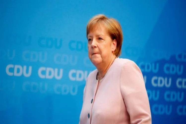 Merkel'den istifa eden 'Nahles' açıklaması!