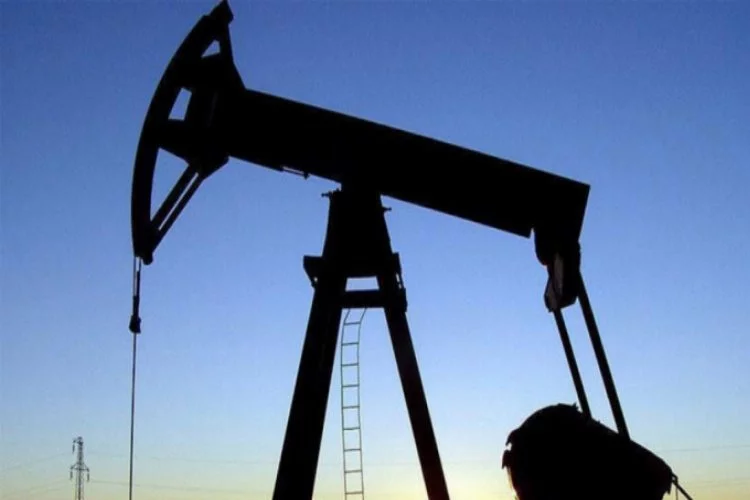 Brent petrolün varili 61,55 dolar oldu