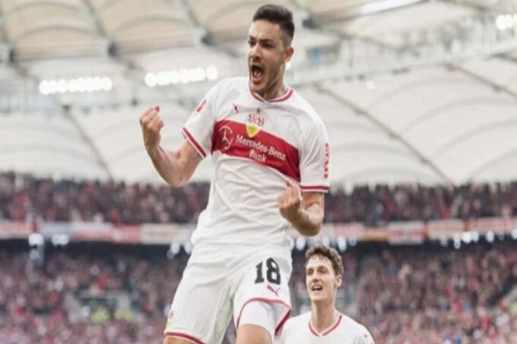 Ozan Kabak, Bundesliga'da 'Yılın Çaylağı' seçildi