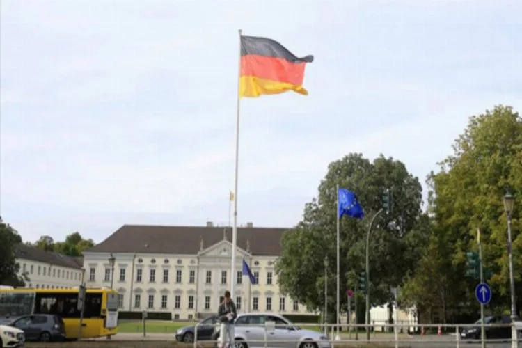 Almanya'dan, nitelikli iş gücünün ülkeye gelişine teşvik