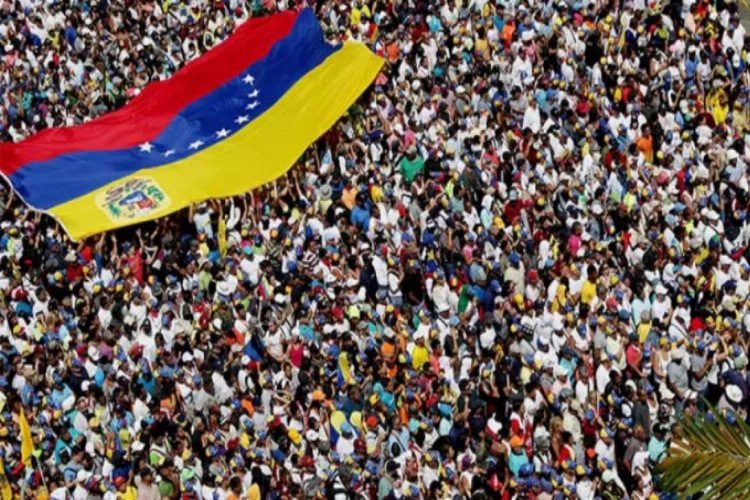 Venezuela, Kanada'daki konsoloslukları kapattı
