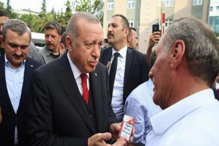 Erdoğan sigara paketini görünce...