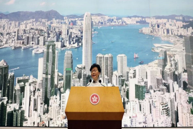 Hong Kong yönetimi özür diledi