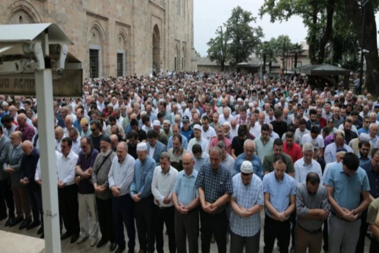 Mursi için Bursa Ulucamii'nde gıyab&icirc; cenaze namazı kılındı